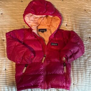 Patagonia Fuchsia Hooded Puffer Jacket